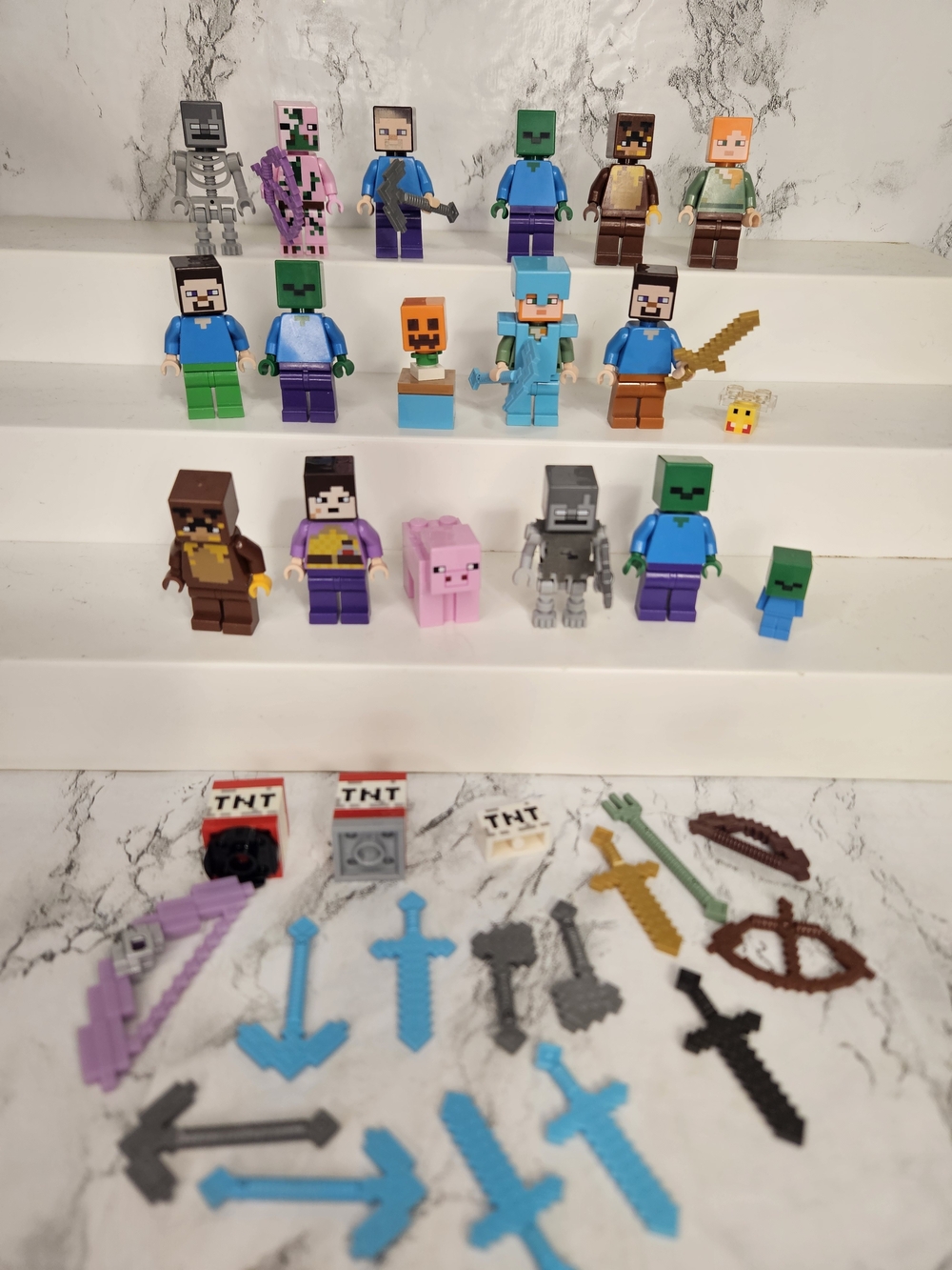 Lego Minecraft Minifigures Lot